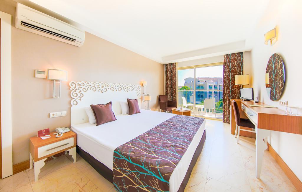 Horus Paradise Resort Side Bagian luar foto